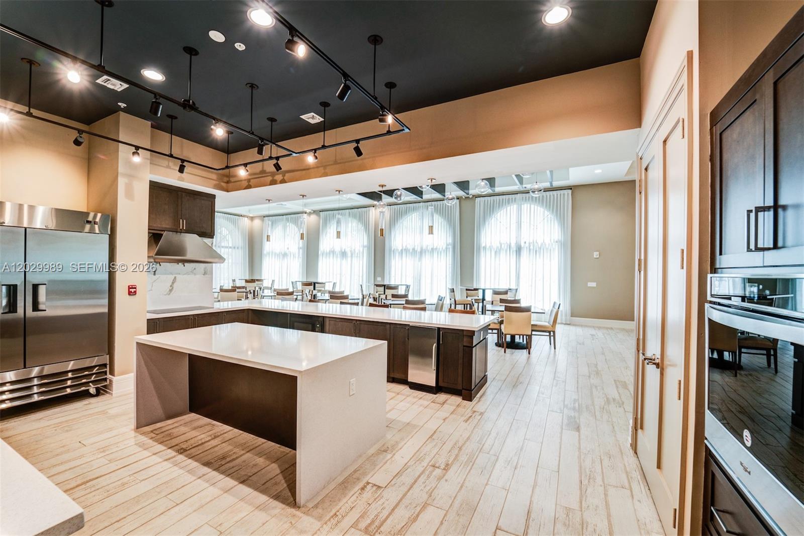 MAPLE RIDGE - Residential