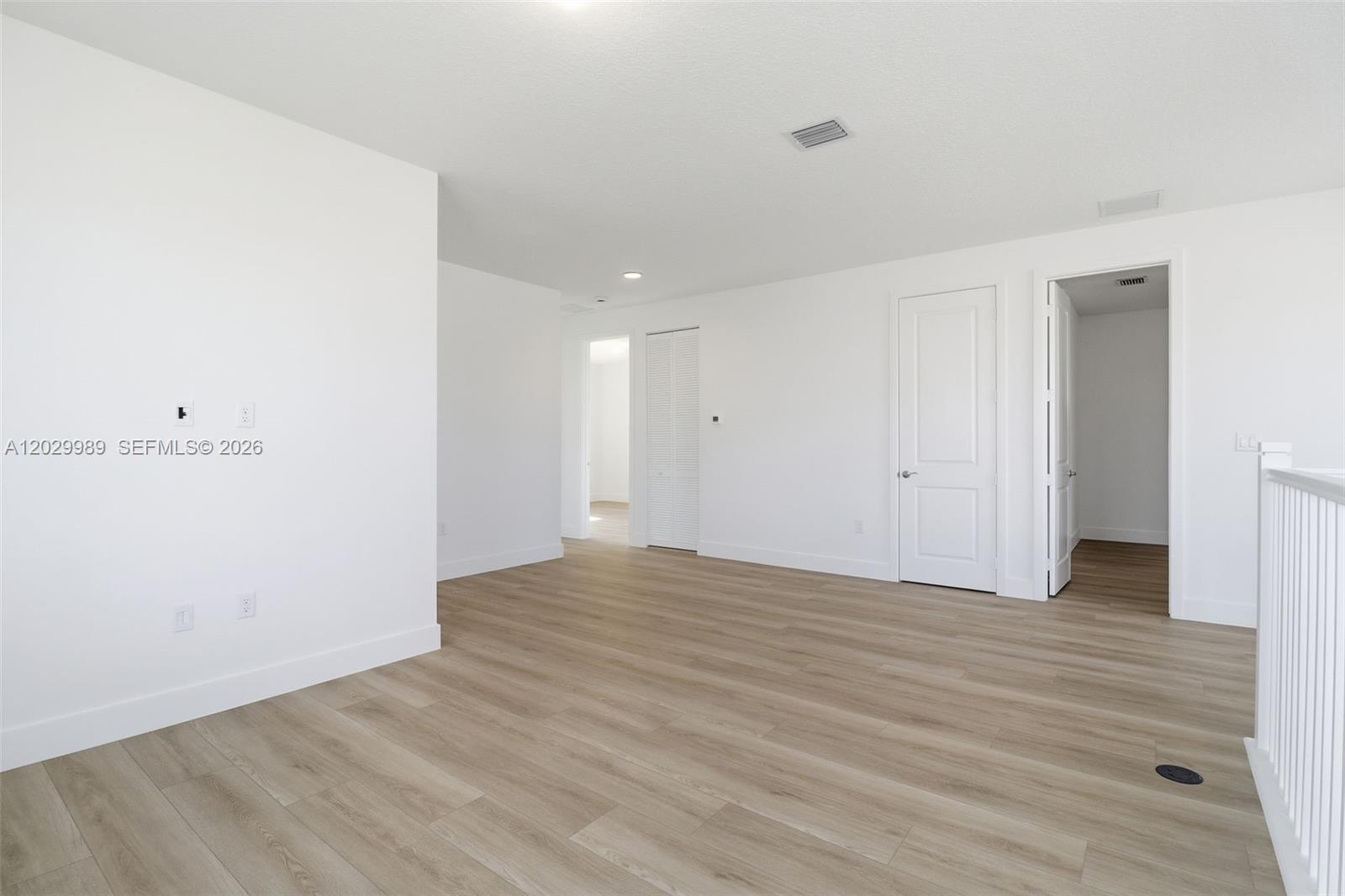 MAPLE RIDGE - Residential