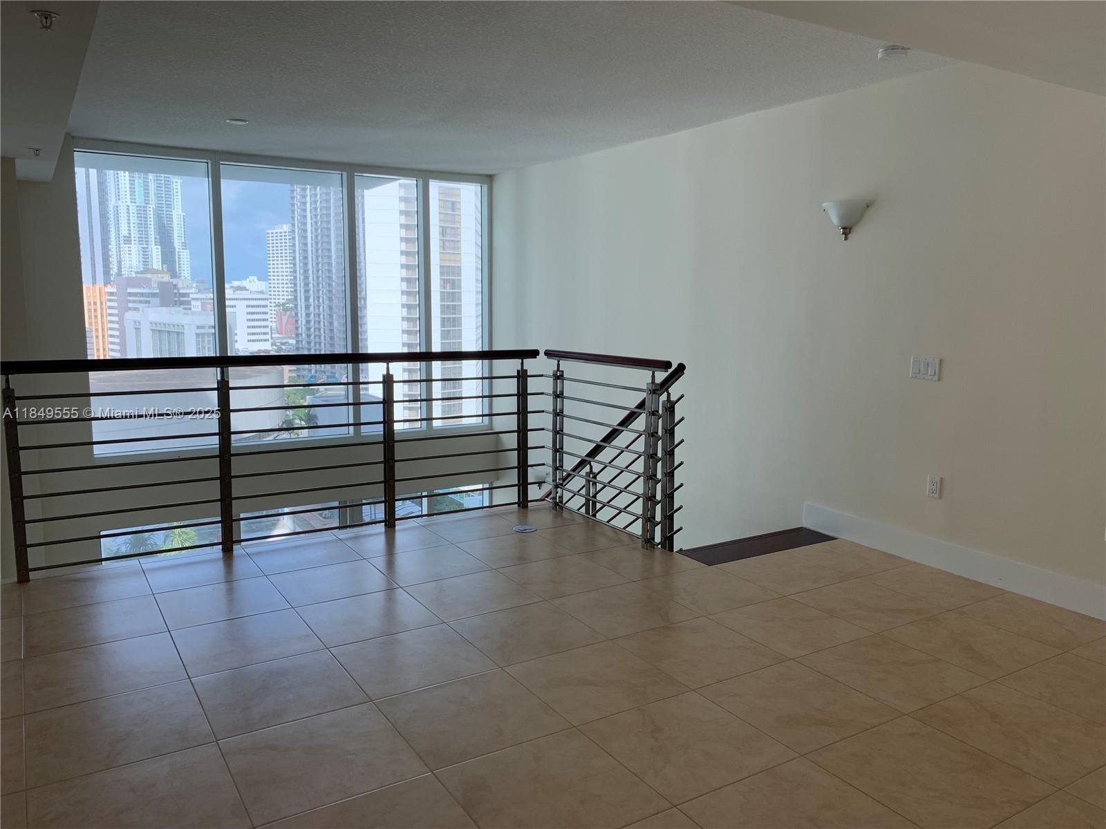 BRICKELL ON THE RIVER S T - Residential Lease