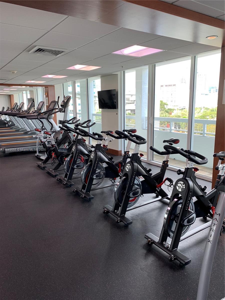 BRICKELL ON THE RIVER S T - Residential Lease