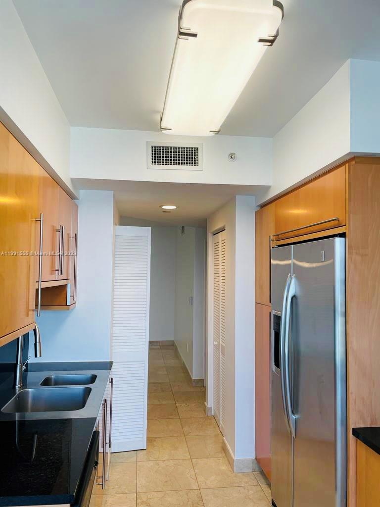 AKOYA CONDO - Residential Lease