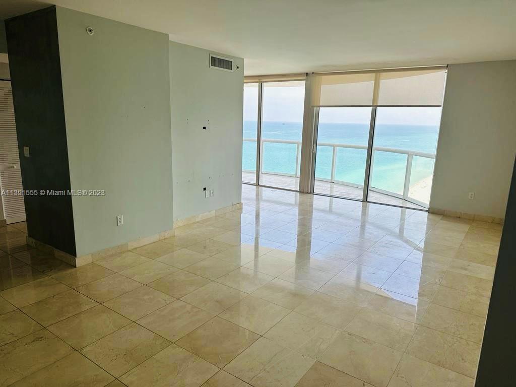 AKOYA CONDO - Residential Lease