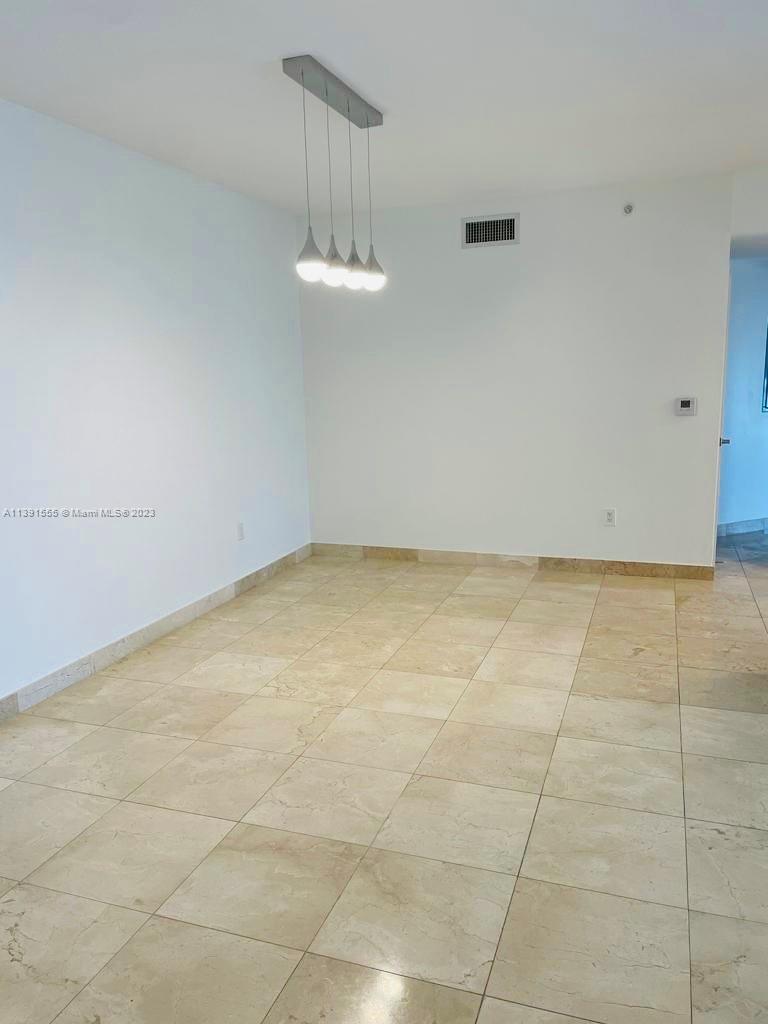 AKOYA CONDO - Residential Lease