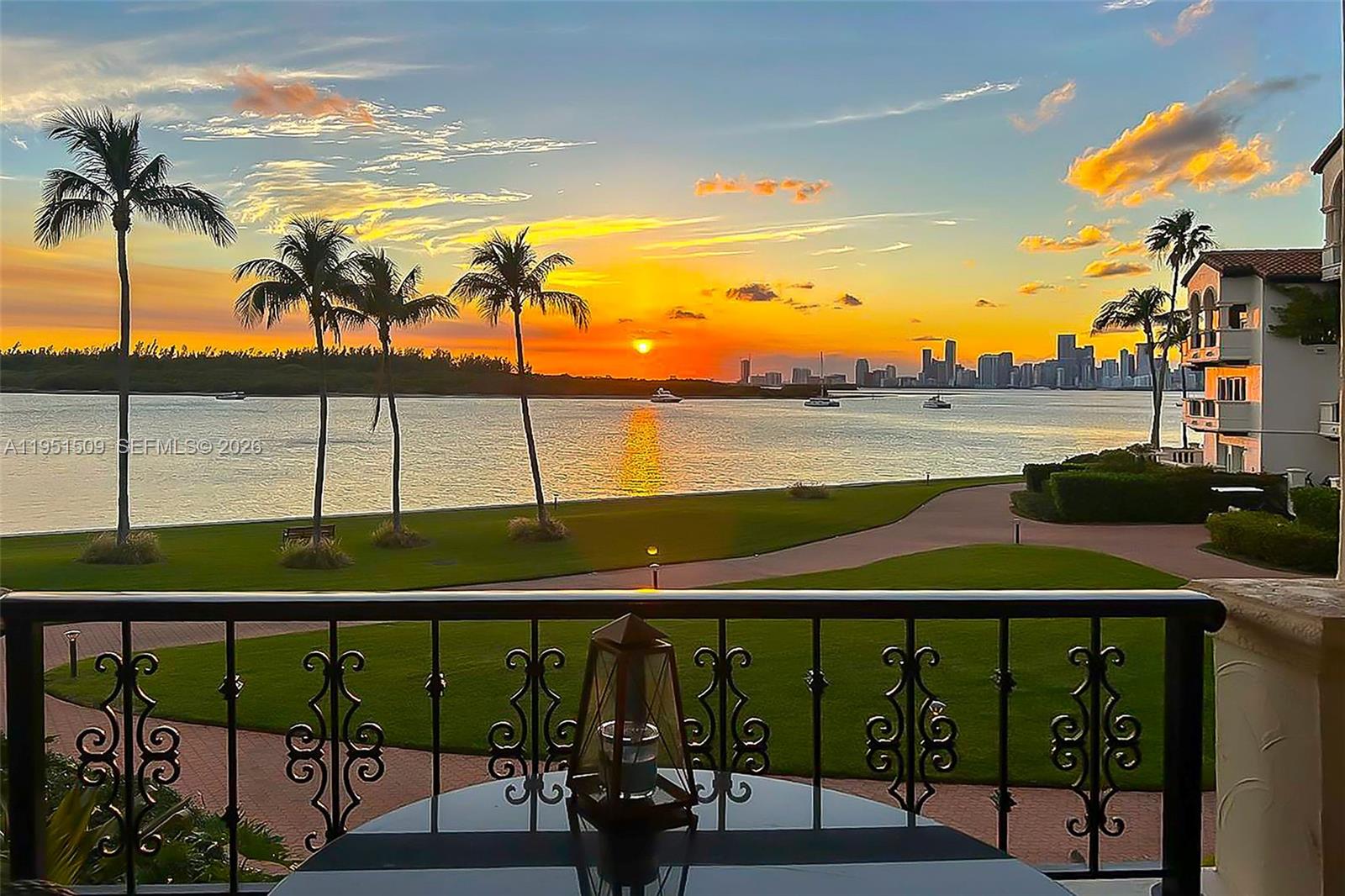 BAYSIDE VILLAGE CONDO - Residential