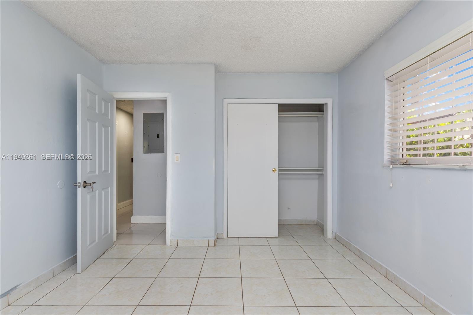 SCOTT LAKE MANOR SEC 3 - Residential