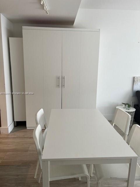 3401 MIDTOWN CONDO - Residential Lease
