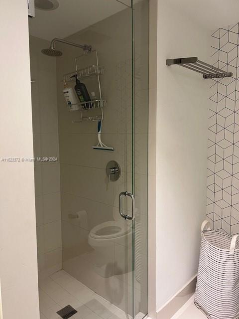 3401 MIDTOWN CONDO - Residential Lease