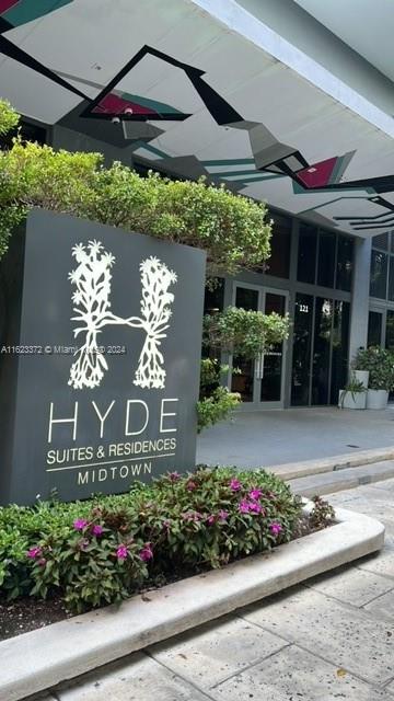 Tastefully furnished brand new residence in the heart of Miami's Midtown neighborhood. This beautiful 1bed-1bath apartment comes with all amenities . Gym, pool , parking and many more.
