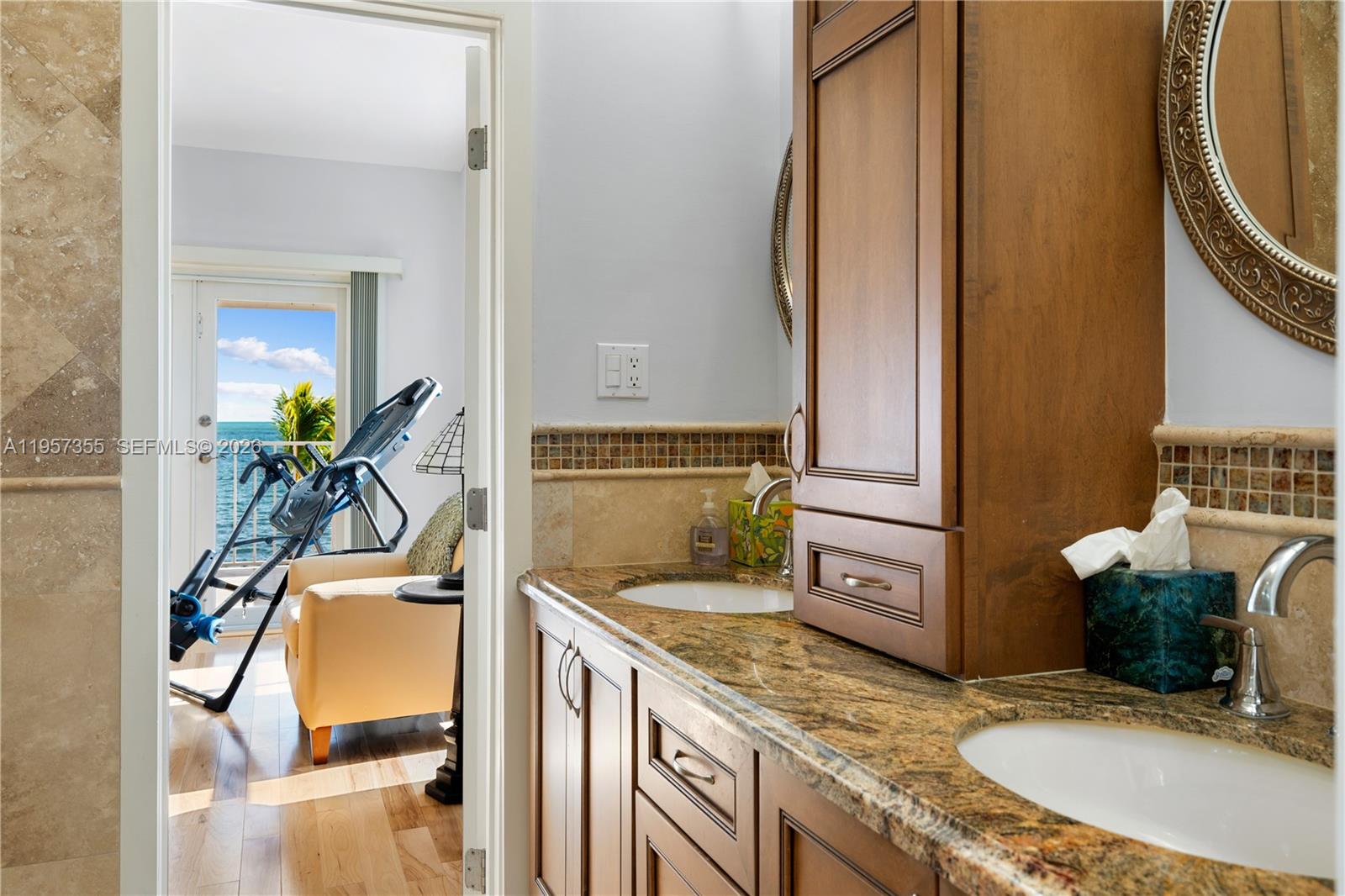 KEY LARGO YACHT CLUB - Residential