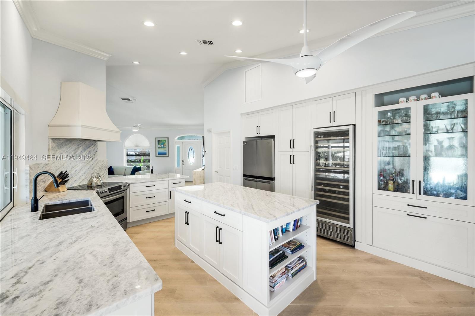 MARCO ISLAND - Residential