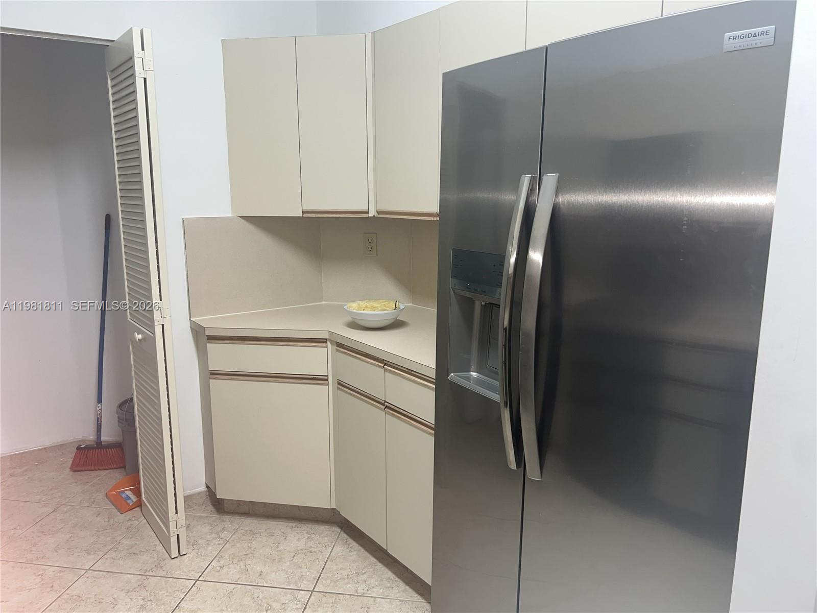 ATLANTIC ROSE CONDO - Residential