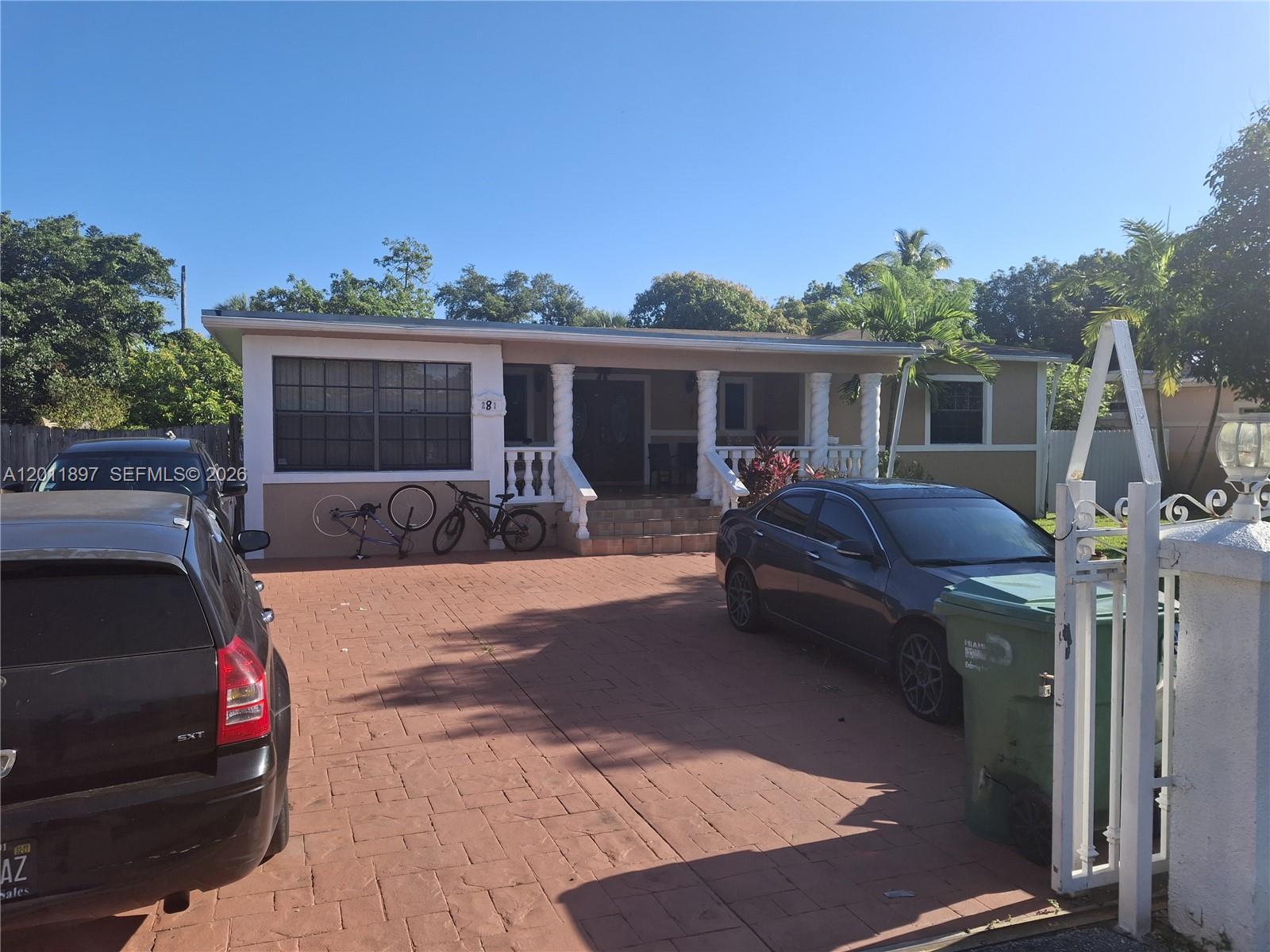 BISCAYNE GARDENS SEC E PA - Residential