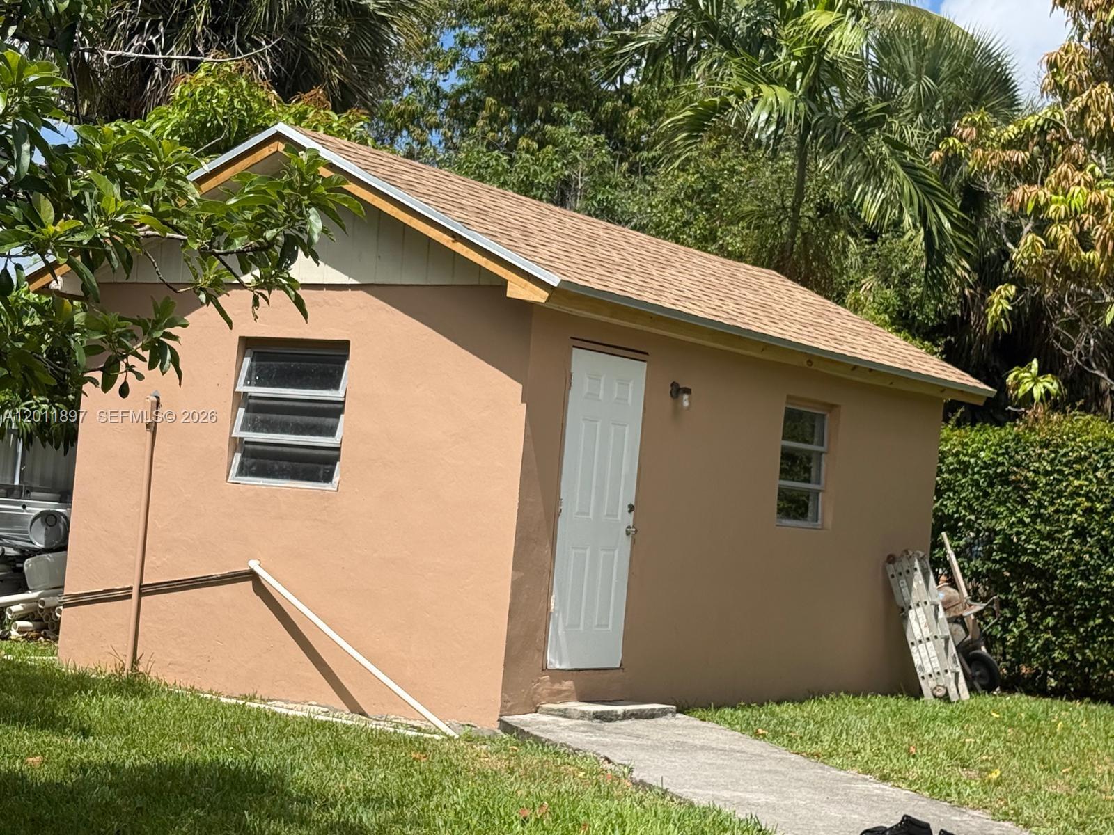 BISCAYNE GARDENS SEC E PA - Residential