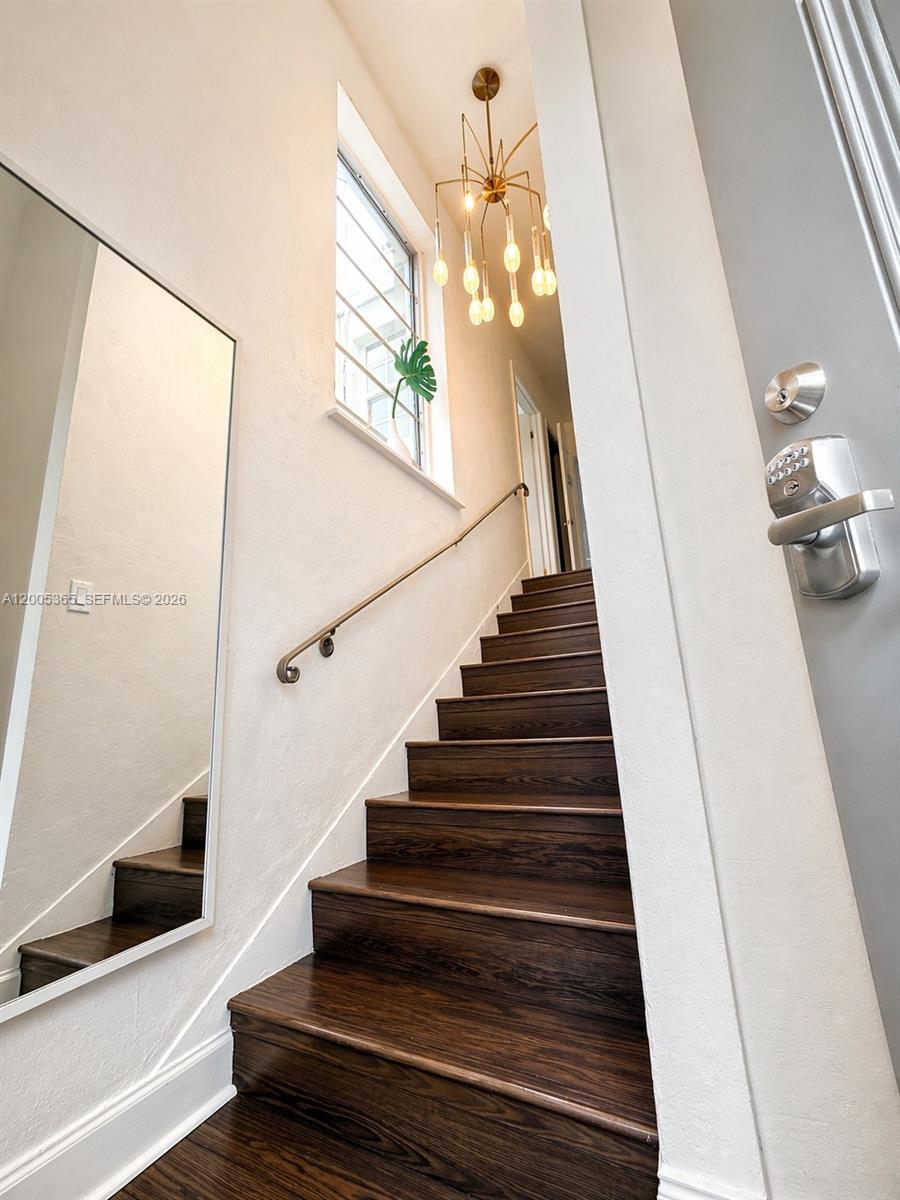LENOX MANOR - Residential Lease