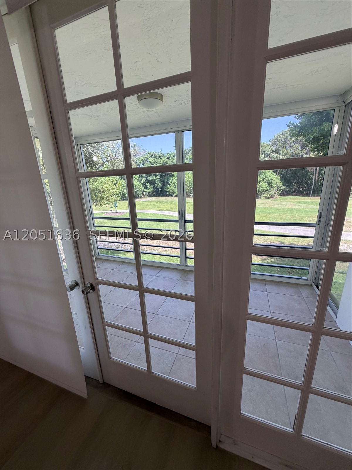 NO 83 PALM-AIRE COUNTRY C - Residential Lease