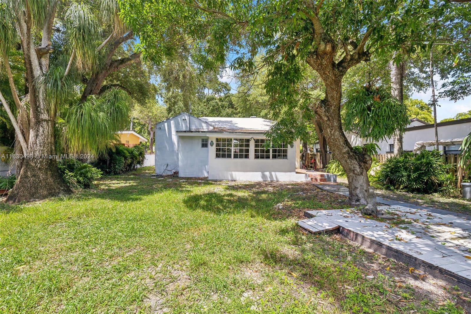 HOLLEMAN PARK - Residential