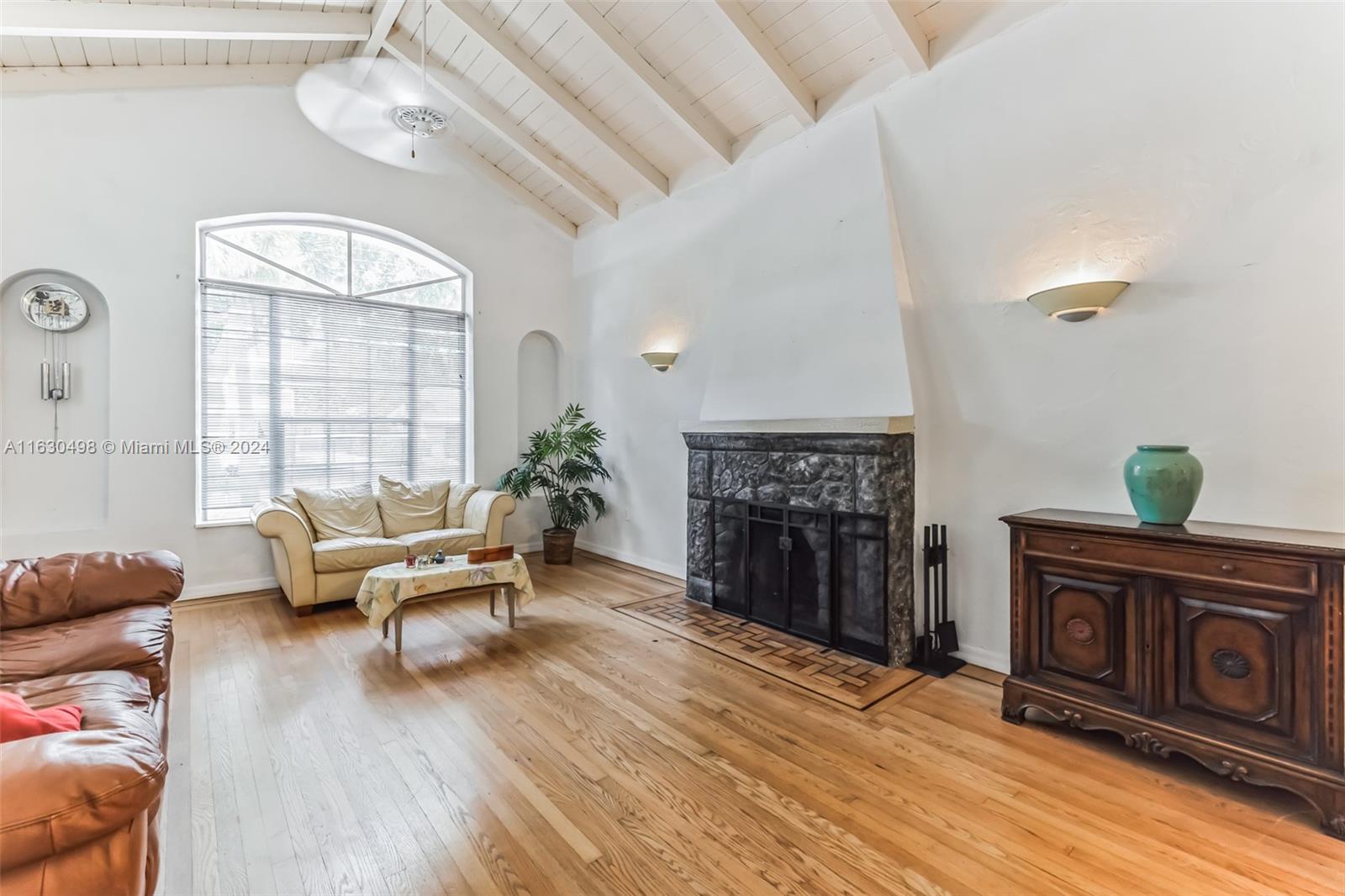 HOLLEMAN PARK - Residential
