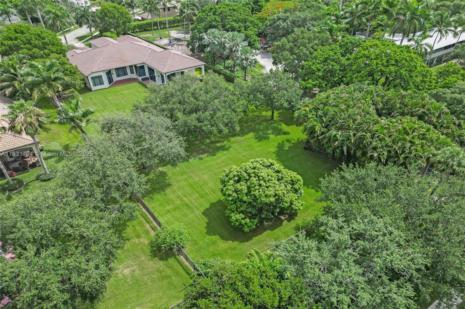 BLACKHAWK RANCHES - Residential