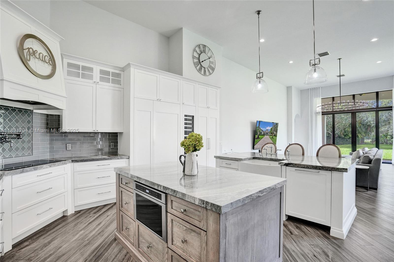 BLACKHAWK RANCHES - Residential