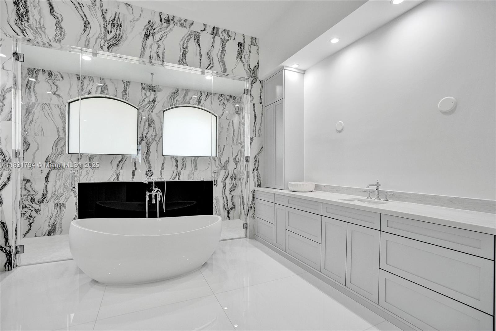 BLACKHAWK RANCHES - Residential