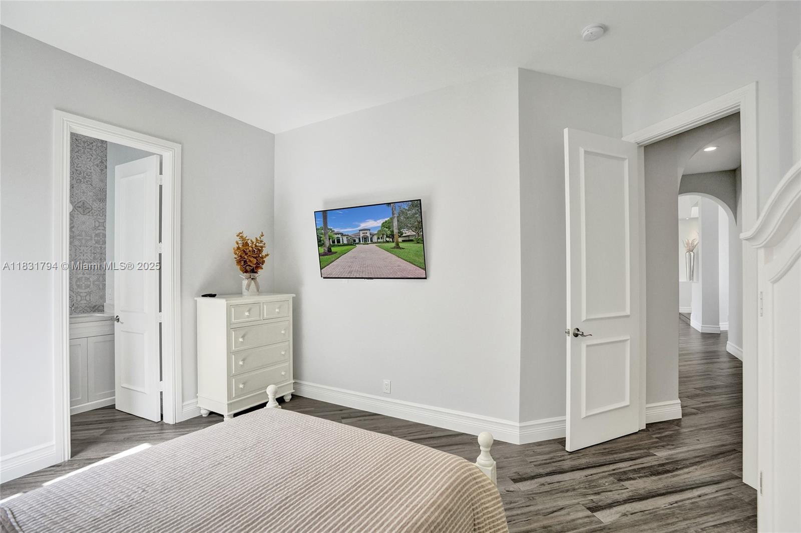 BLACKHAWK RANCHES - Residential