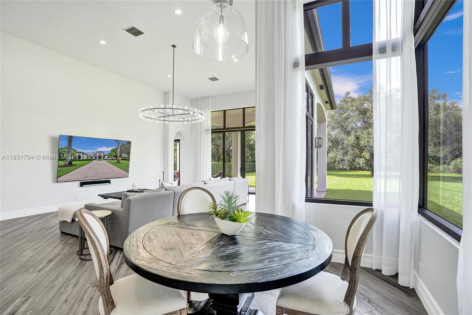 BLACKHAWK RANCHES - Residential