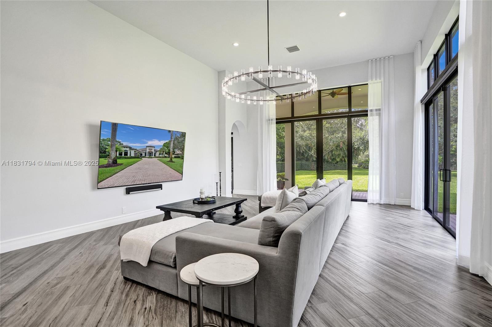 BLACKHAWK RANCHES - Residential