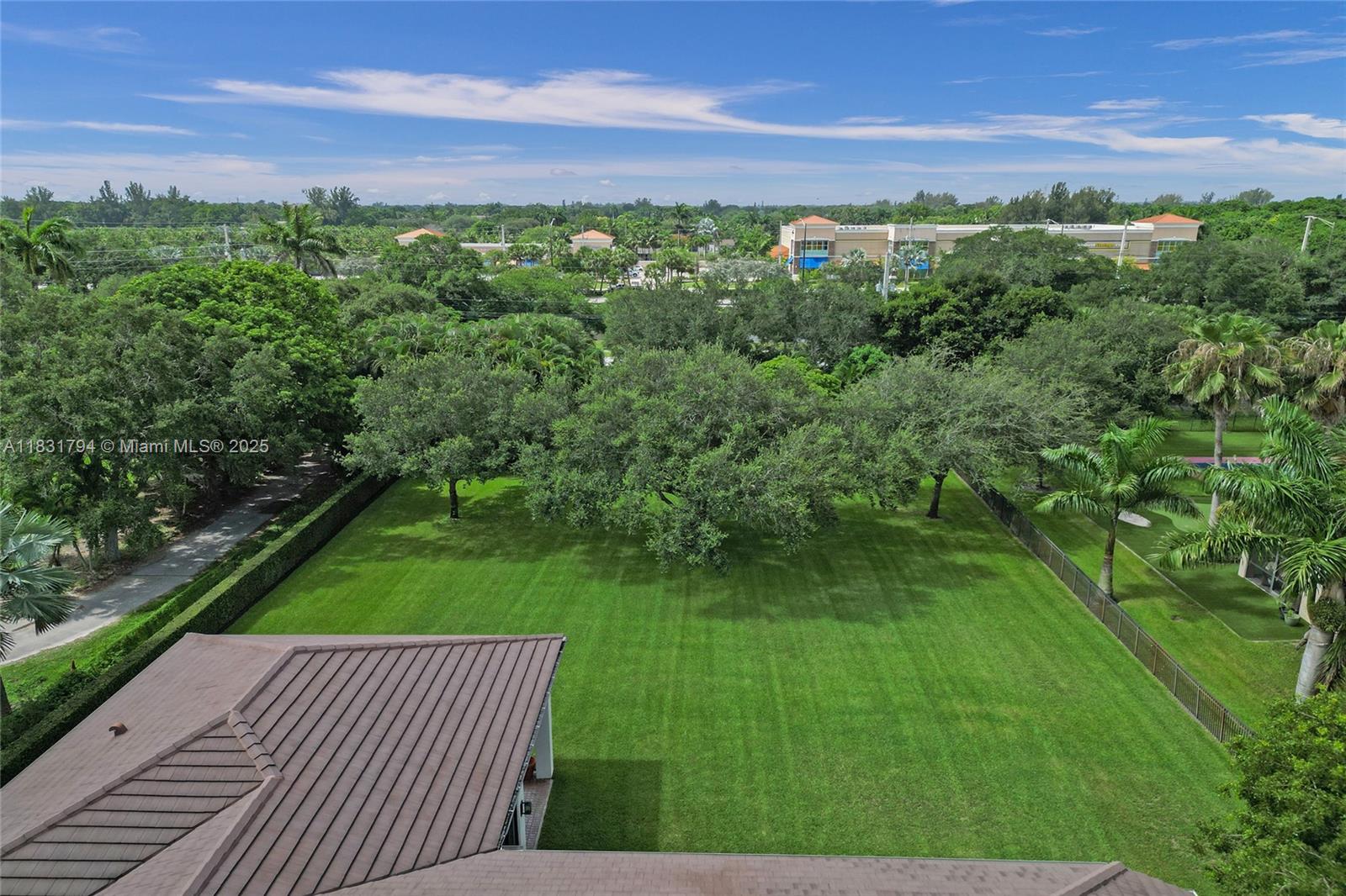 BLACKHAWK RANCHES - Residential