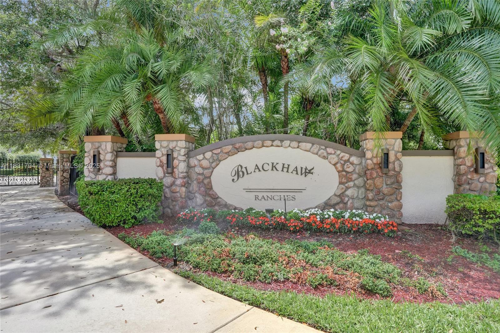 BLACKHAWK RANCHES - Residential