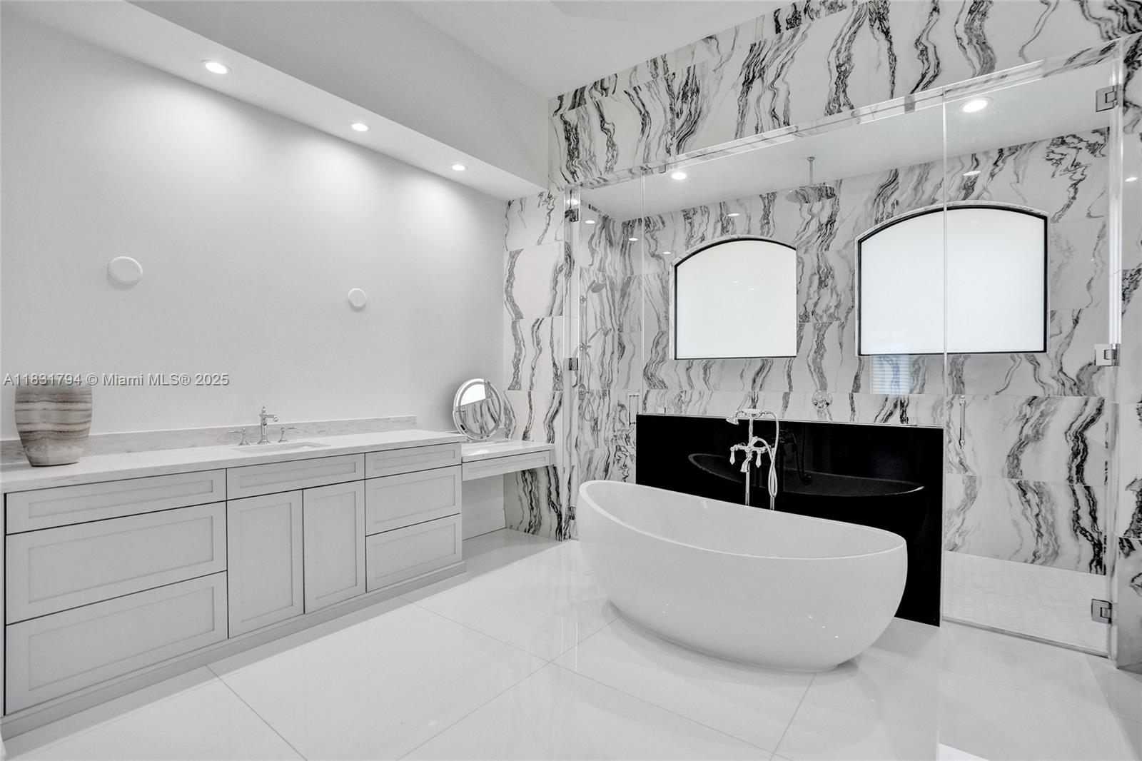 BLACKHAWK RANCHES - Residential