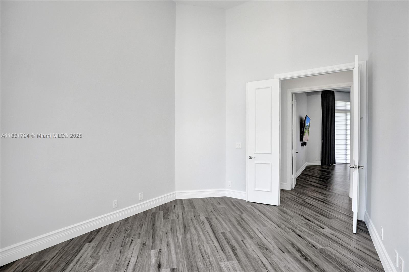 BLACKHAWK RANCHES - Residential
