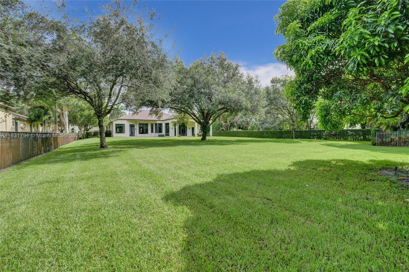 BLACKHAWK RANCHES - Residential