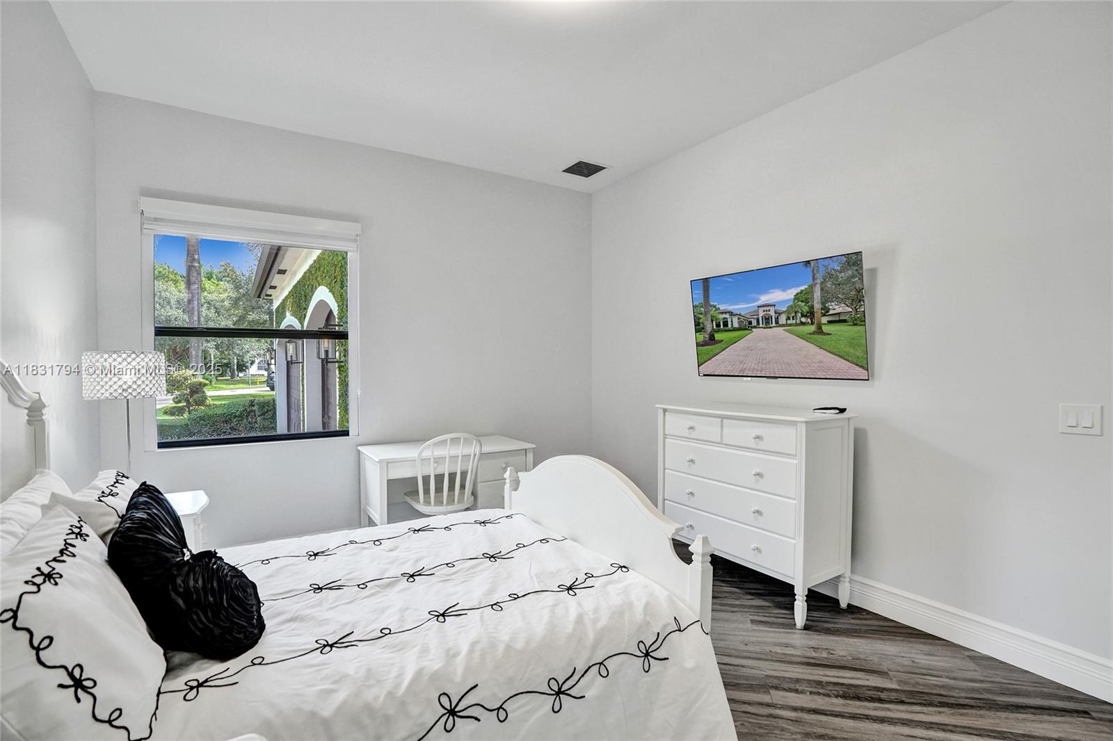 BLACKHAWK RANCHES - Residential