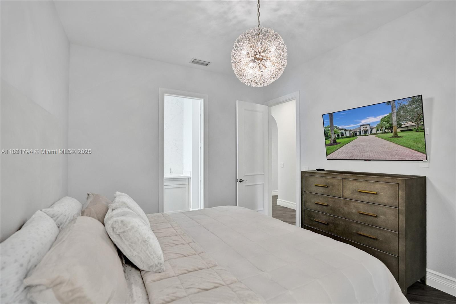 BLACKHAWK RANCHES - Residential