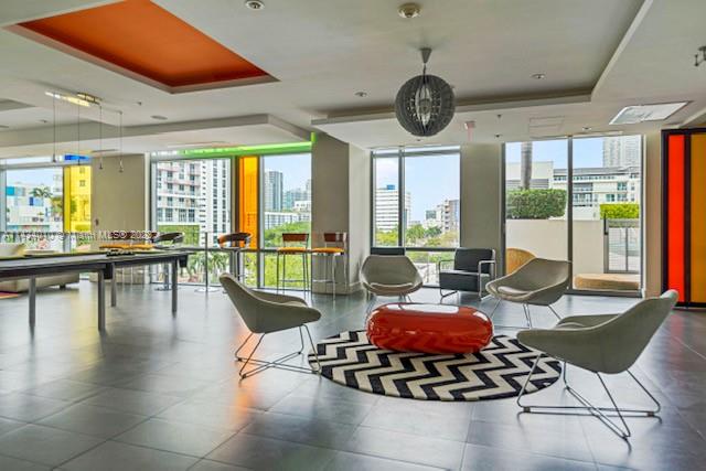 GALLERY ART CONDO - Residential Lease