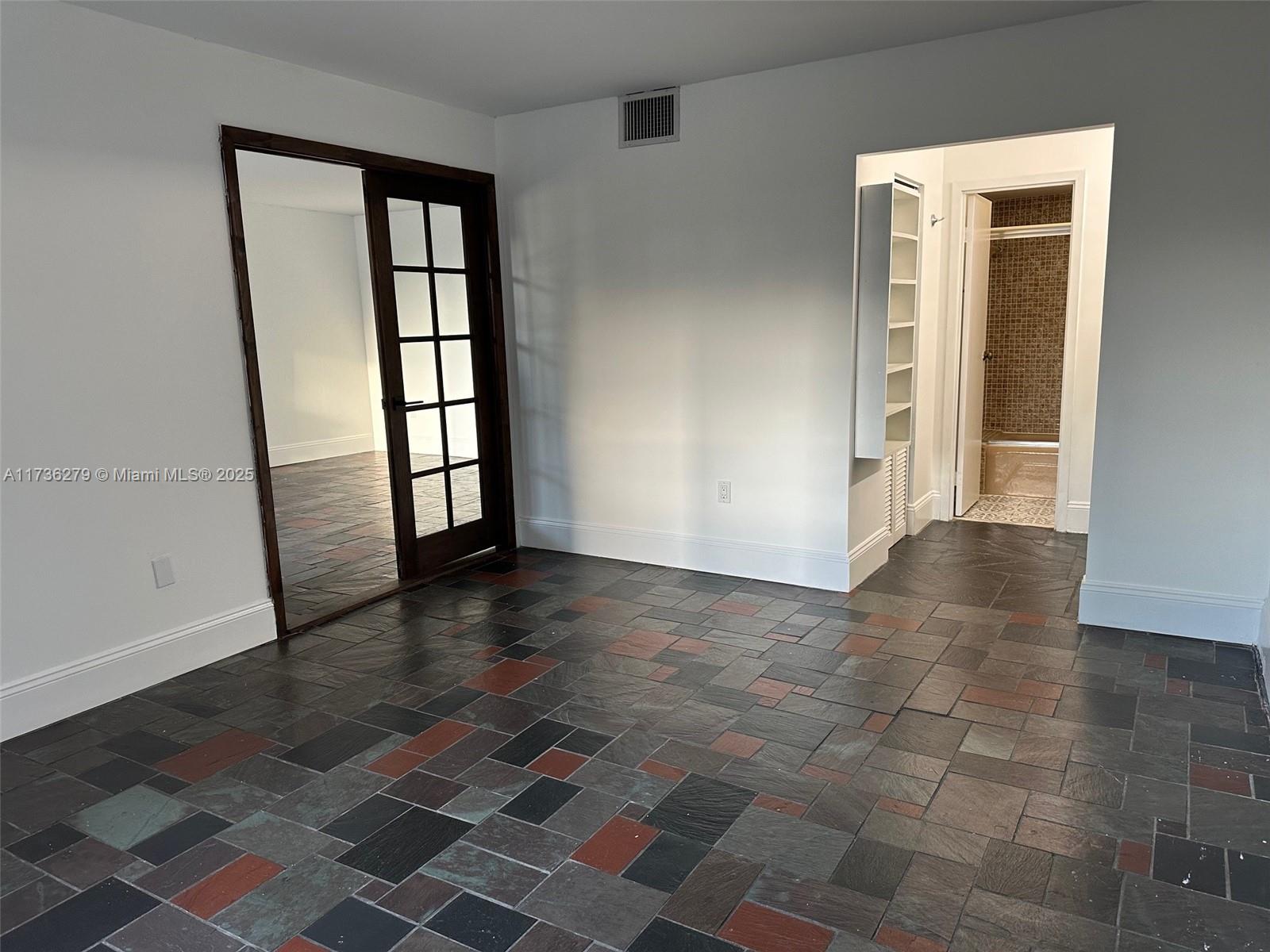 Brickell Bay Club Condo - Residential