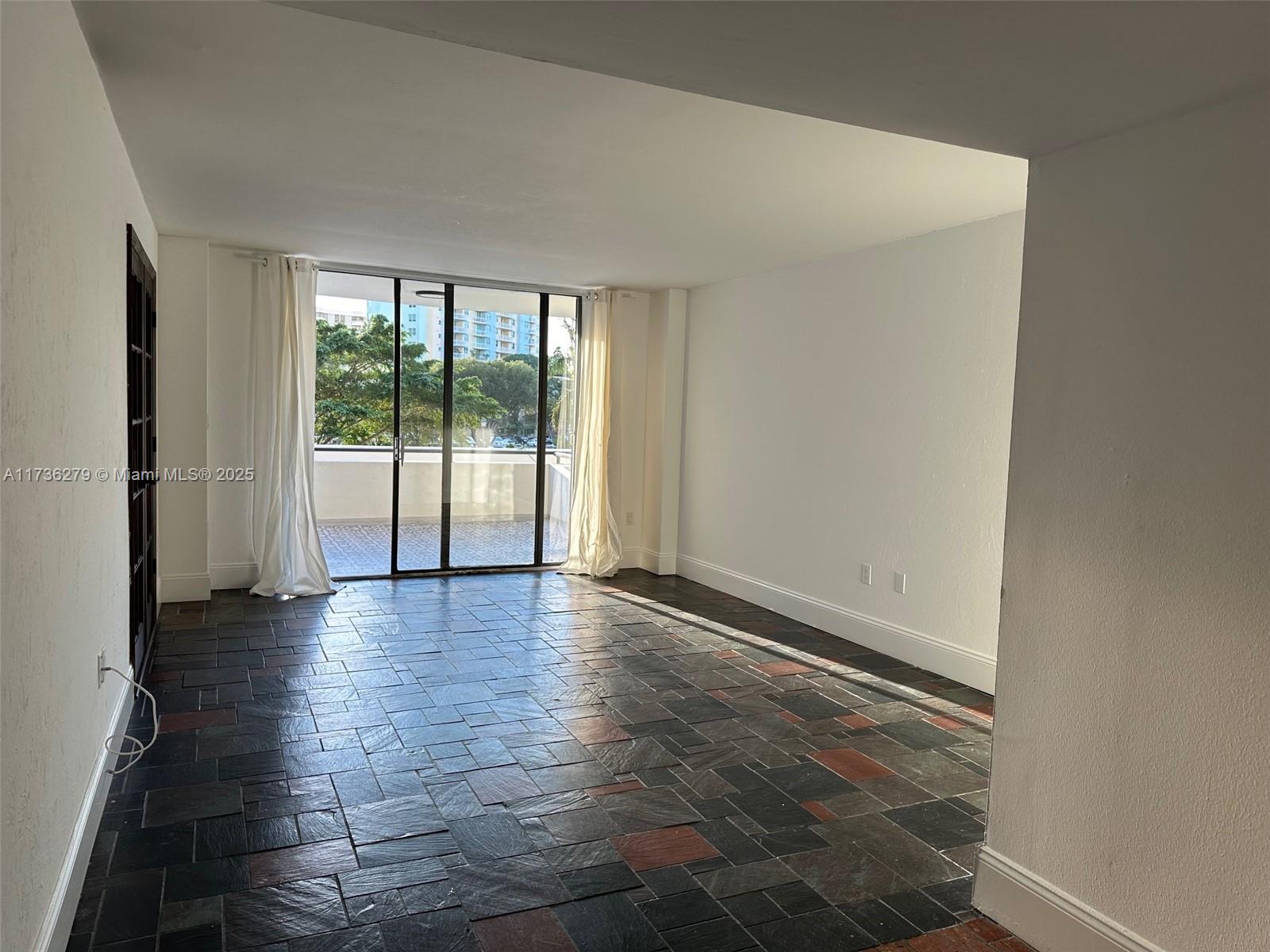 Brickell Bay Club Condo - Residential