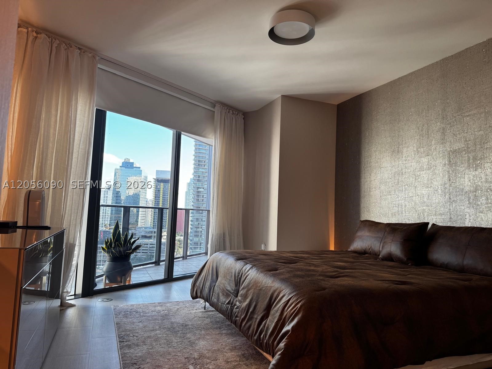 Brickell Flatiron - Residential