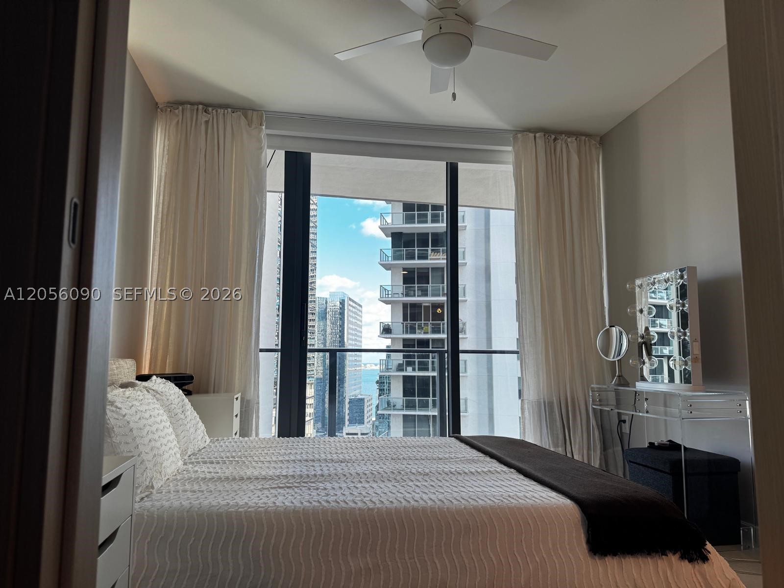 Brickell Flatiron - Residential