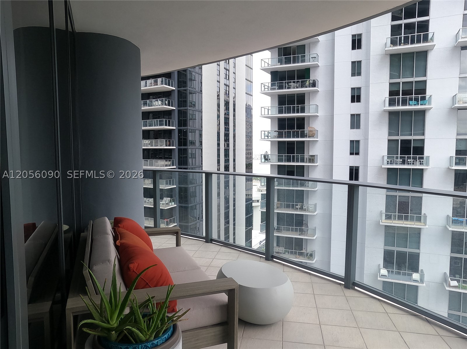 Brickell Flatiron - Residential
