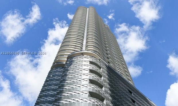 Location Life Style!! Luxury and most prestigious towers, Flatiron Brickell. 1,397 Sq/Ft 468 Sq/Ft Terrace Smart unit with google or Alexa, paper and leather wall, door ring alarm in doors. Allow 30 days seasonal rental. This spacious 2-beds, 2.5-baths residence on the 23th floor offers stunning skyline & Bay views through floor-to-ceiling windows & a thoughtfully designed open floor plan. Featuring Italian-made custom cabinetry, premium Miele appliances, & marble countertops, the gourmet kitchen flows seamlessly into the living & dining area, ideal for entertaining. The primary suite includes a walk-in closet, a luxurious suite bath with a soaking tub & glass-enclosed shower. . Access is seamless with two express elevators and two assigned parking spaces plus valet. Residents enjoy unparalleled amenities: a 64th-floor rooftop with a pool, restaurant, fitness center, steam room, sauna, pool, theater, and billiards room.