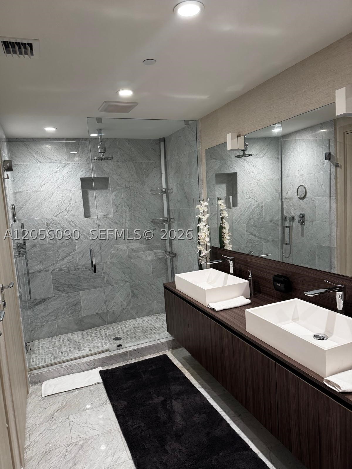 Brickell Flatiron - Residential