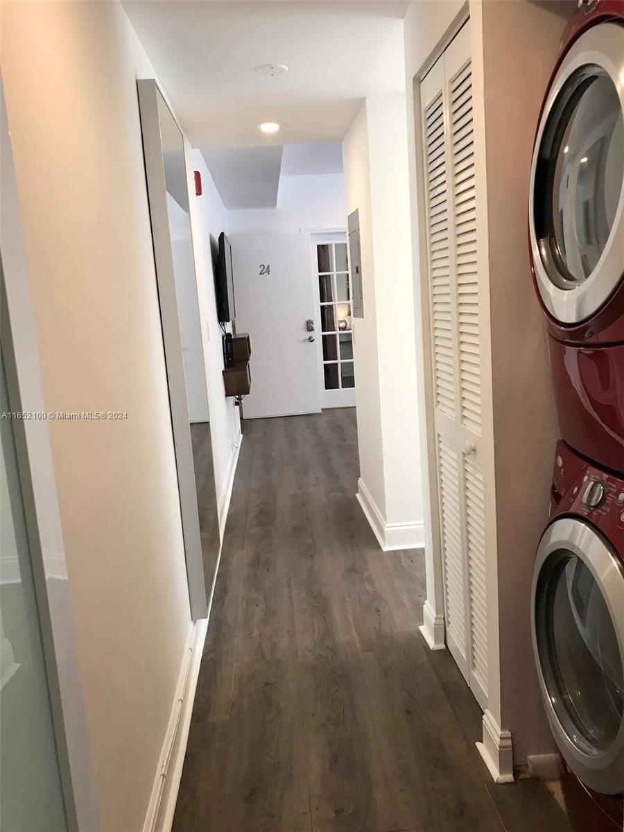 JASMINE CONDO - Residential