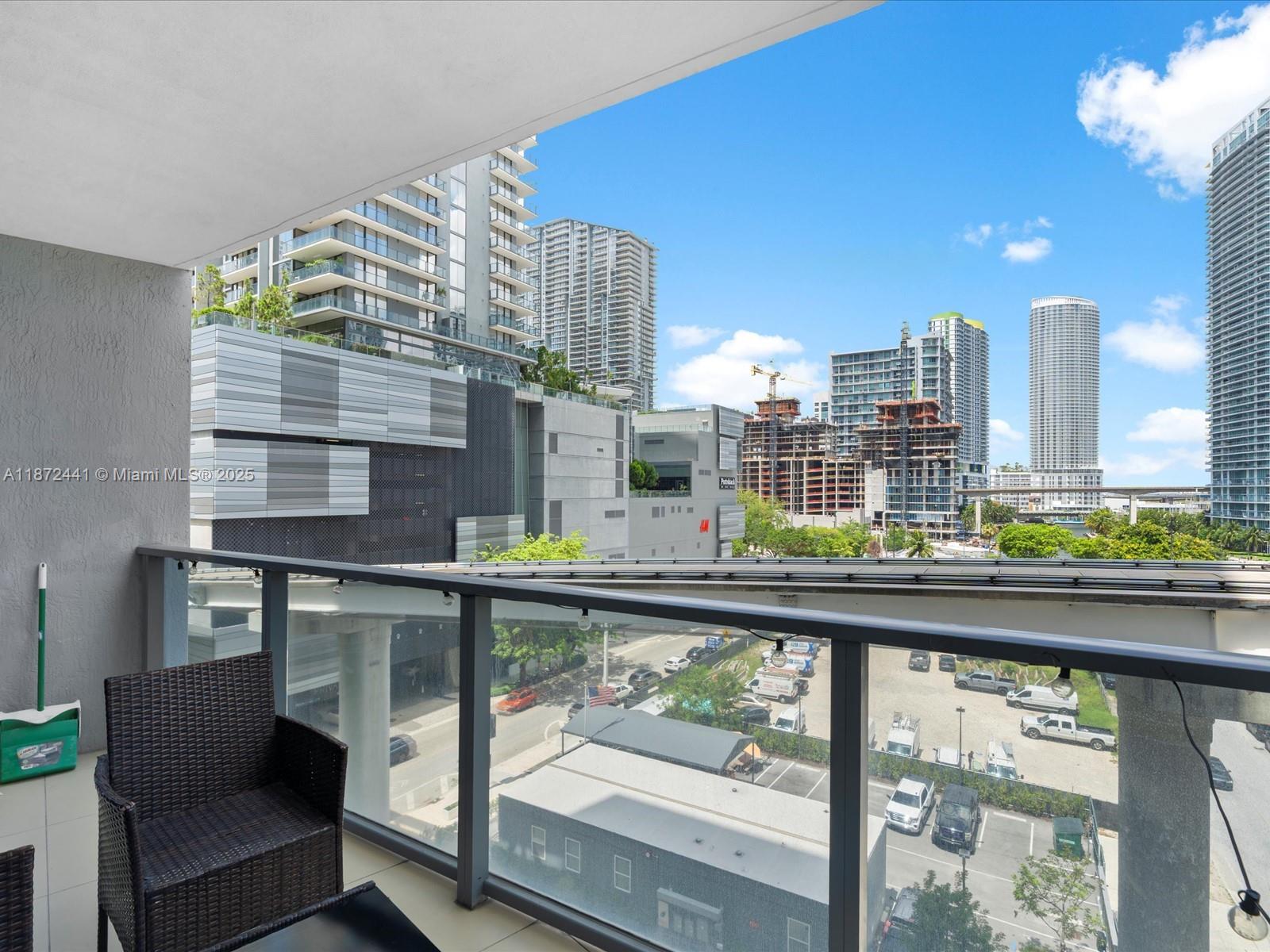 Beautiful Brickell spacious 2BR/2BA Contemporary unit, located in exquisite My Brickell designed by Karim Rashid on the heart of the financial district. Modern kitchen with S.S appliances, Italian cabinets & stone counter top. Open living/dining area. Incredible spacious Bedrooms. Ceramic floor throughout. This boutique building with only 192 residences and only 8 units per floor resort amenities: Edge roof top pool, event/social room & fitness center. Perfect location just across Brickell City Centre & Metro Mover.