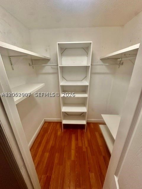 VISTA LAGO AT THE HAMMOCK - Residential Lease