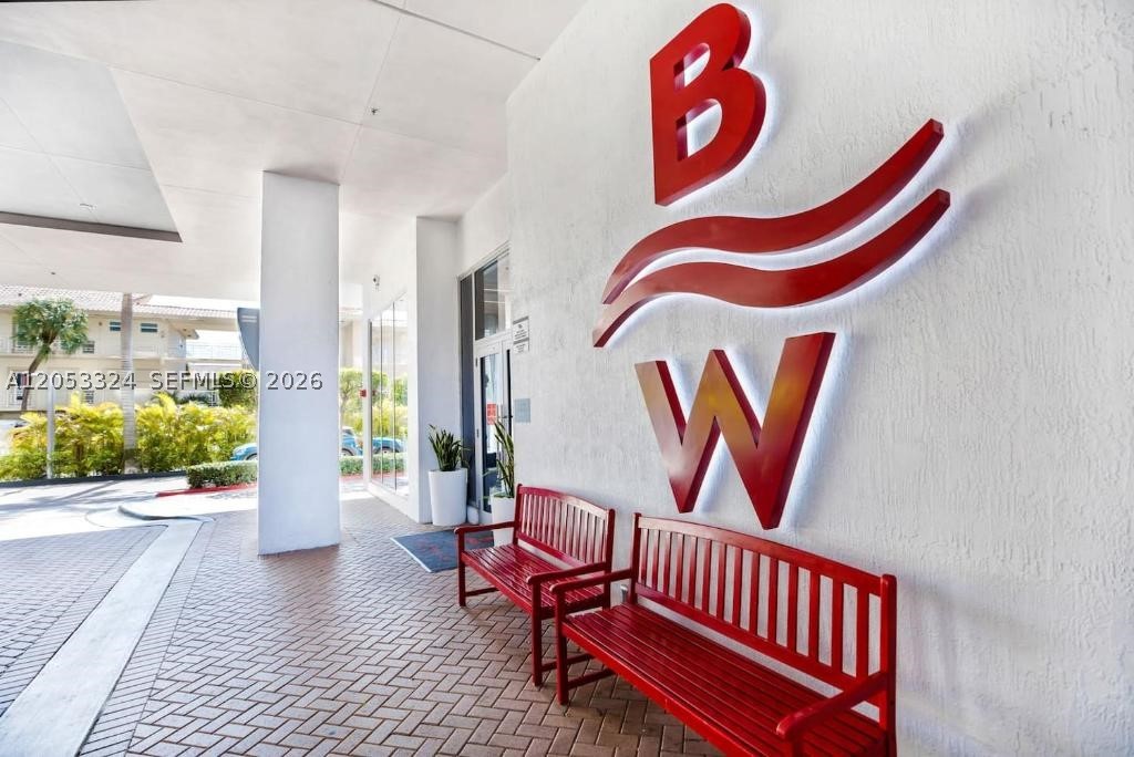 BEACHWALK CONDOMINIUM - Residential