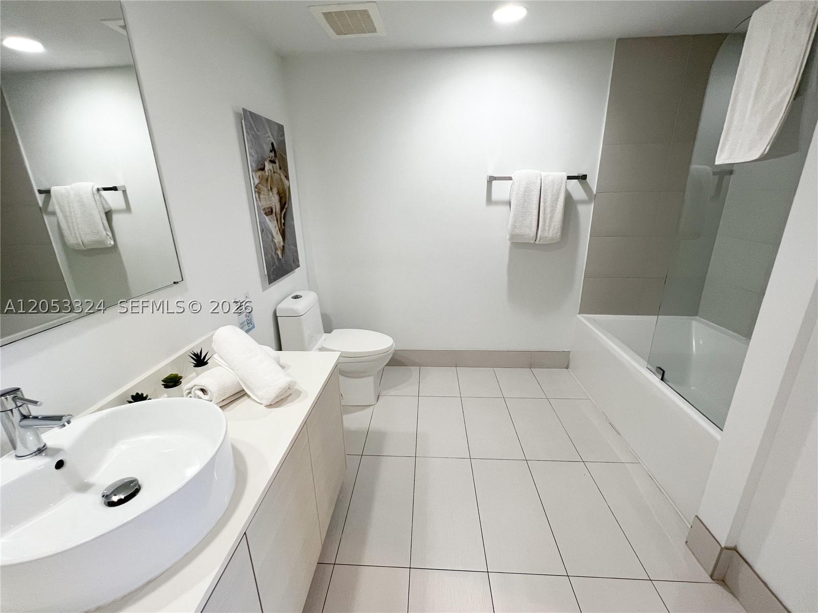 BEACHWALK CONDOMINIUM - Residential