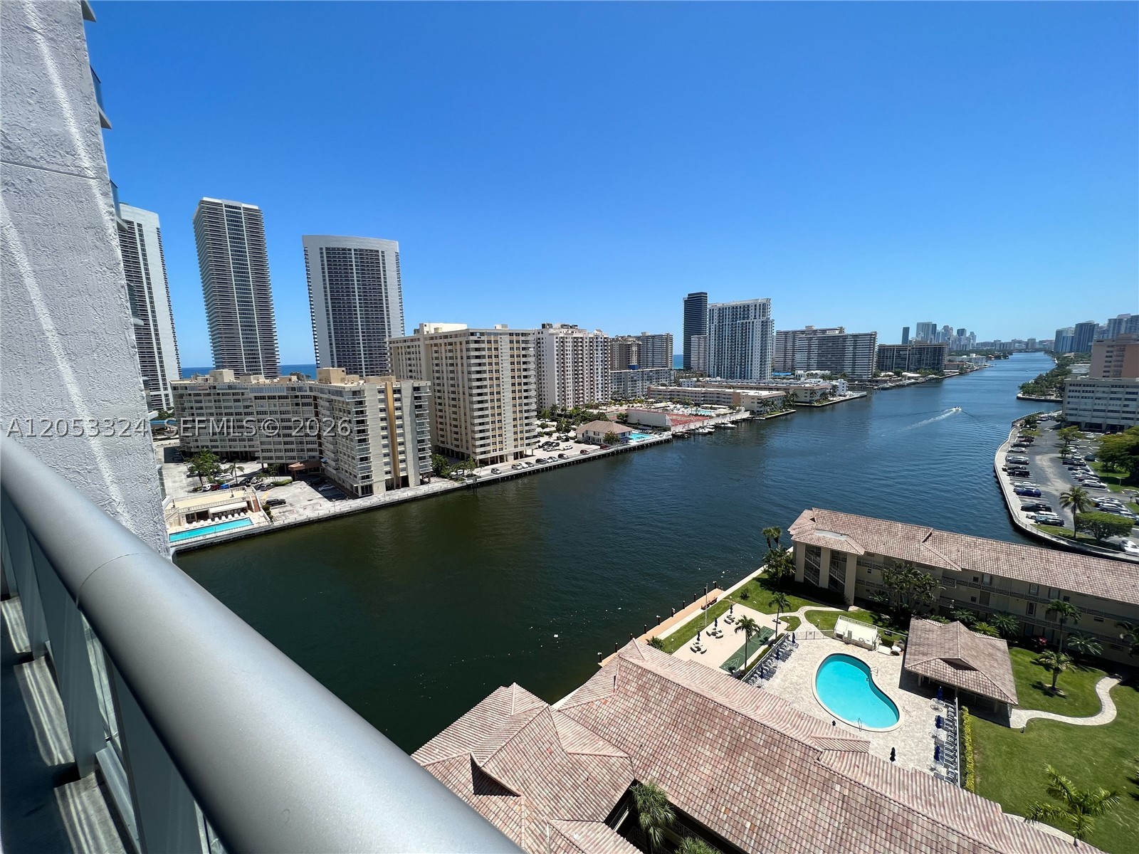 BEACHWALK CONDOMINIUM - Residential