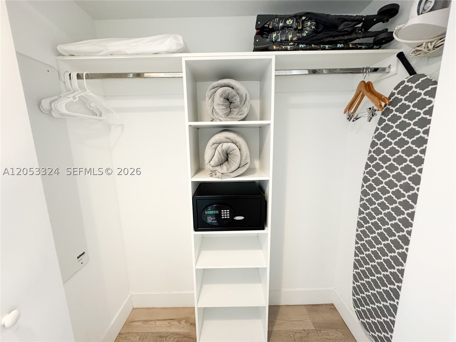 BEACHWALK CONDOMINIUM - Residential
