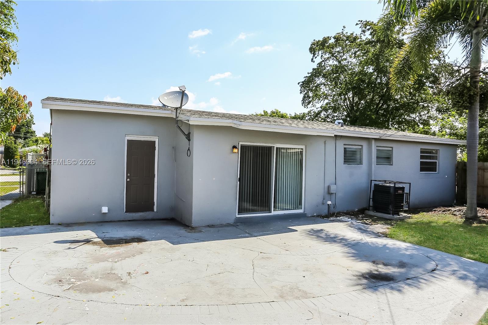 BOULEVARD HEIGHTS SEC TEN - Residential Lease